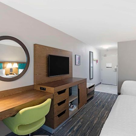 Hampton Inn Fort Collins Extérieur photo